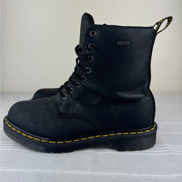 Dr. Martens 1460 Pascal Warmwair WP Leather Boots Black Women's Size 10 - Picture 4 of 8